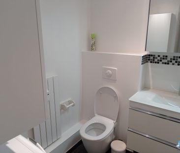 Location Appartement 1 pièce 32m² COURBEVOIE 92400 - Photo 6