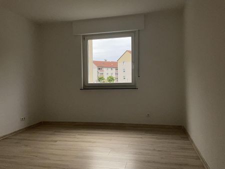 3-Zimmer-Wohnung in Bergkamen Weddinghofen im Angebot, mit Balkon - Foto 2