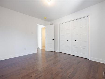 114 Rue de Liège - Photo 5