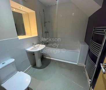 2 bedroom flat to rent - Photo 5