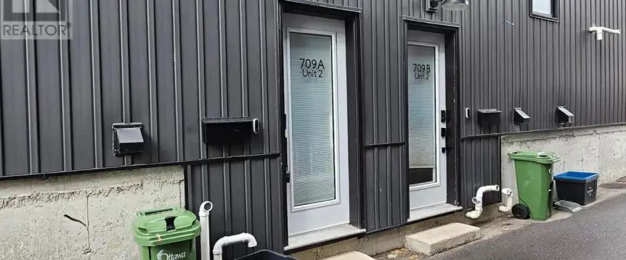2 - 709A CARSONS ROAD | 2 - 709A CARSONS ROAD, Ottawa - Photo 1