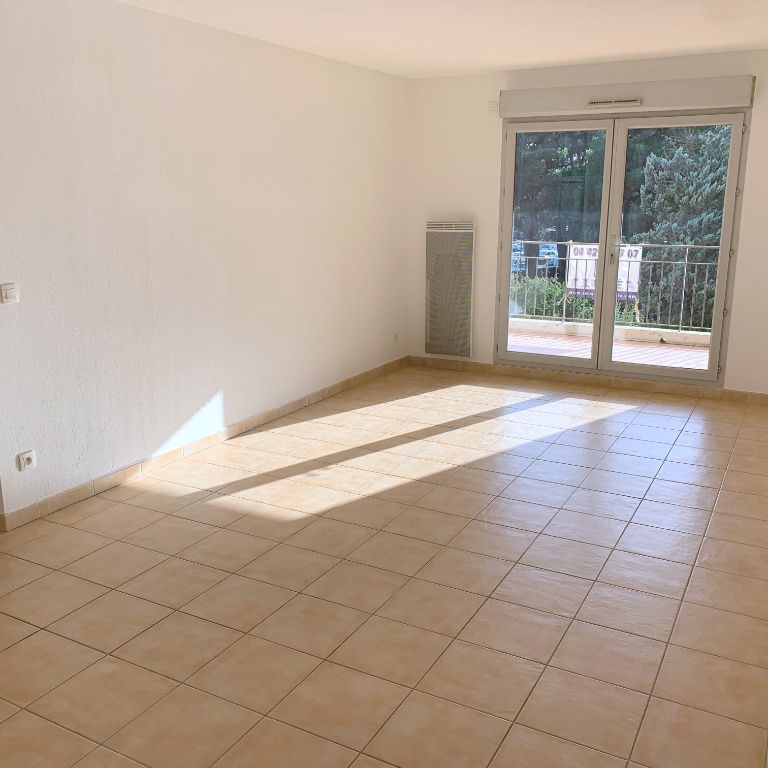 Location Appartement 3 pièces 70m² - Photo 1