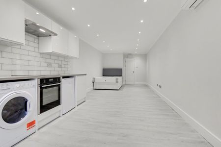 Ravenscroft Avenue, London, NW11 - Photo 4