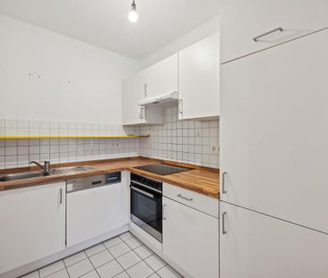 Schöne helle Wohnung mit 2 Zimmer und EBK in Bonn - Seniorenwohnung - Photo 3