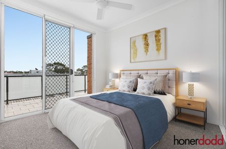 2 BEDROOM APARTMENT LOCATED IN THE HEART OF KOGARAH - Photo 5