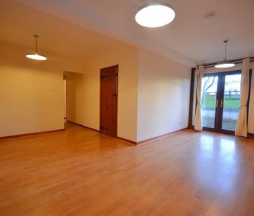 3 bedroom detached house to rent - Photo 2