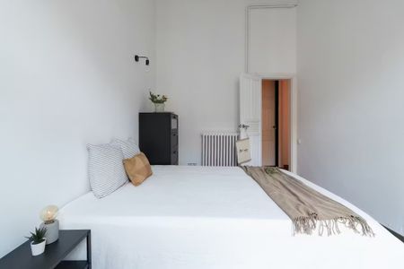 Carrer de Casp, Barcelona, Catalonia 08010 - Photo 2