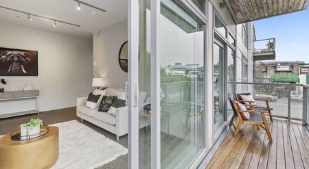 Welcome to apartment E108 in Revolucion Apartments. - Photo 3