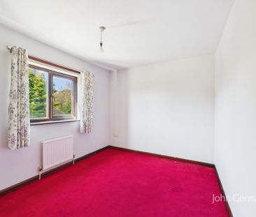 4 bedroom detached to let - Photo 6