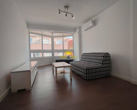 THREE-BEDROOM PENTHOUSE – TORREVIEJA - Photo 3