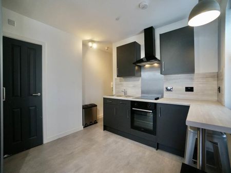 Studio 3, 207 High Street - Photo 3