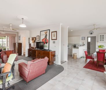 37 Laburnam Street, Brighton VIC 3186 - Townhouse For Rent | Domain - Photo 1