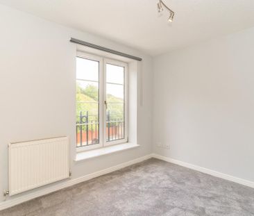 3 bedroom apartment to rent - Photo 6