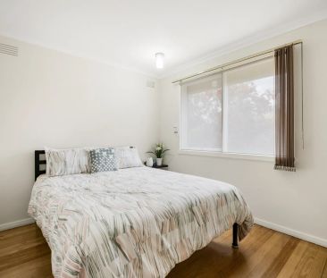 Immaculate Family Home on 712m² (Approx.) in a Prime Location for l... - Photo 6