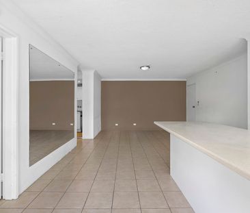 7/37 Phillips Street, Spring Hill, Qld 4000 - Photo 2