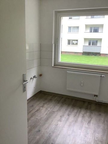 Erdgeschoß-Wohnung mit Balkon in Sieker zu vermieten - Foto 3