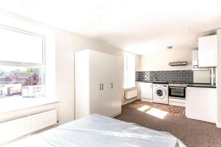 1 bedroom flat to rent - Photo 4