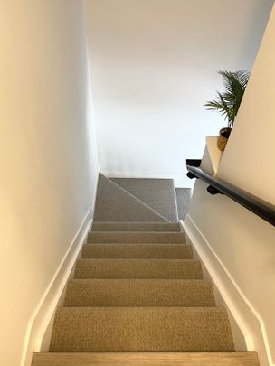 For Lease - 232 Anyolite Private, Barrhaven, Ontario - Photo 1