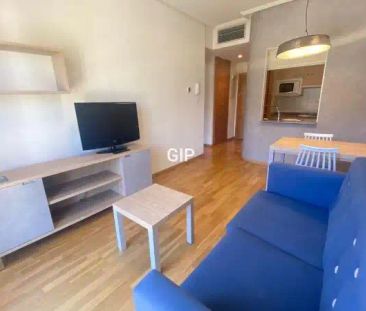 Apartamento de alquiler en Rejas - Photo 4