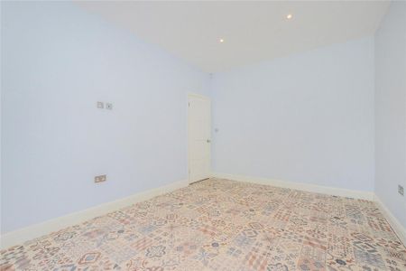 4 bedroom bungalow to rent - Photo 5