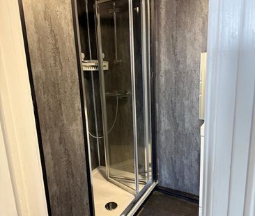 Room in a Shared House, Breckfield Road North, L5 - Photo 5