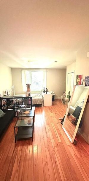 2 1/2 - Montréal (Côte-des-Neiges) - 1 060 $/mois - Photo 1