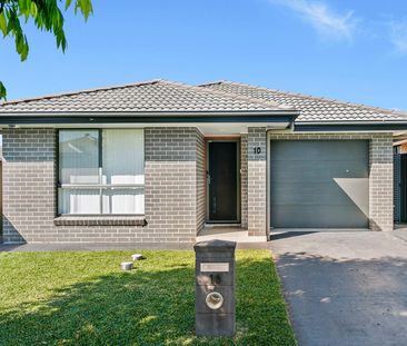 A perfect package in a popular estate - Photo 5