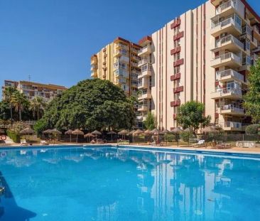 Alquiler de piso en Avenida Gamonal - Photo 2