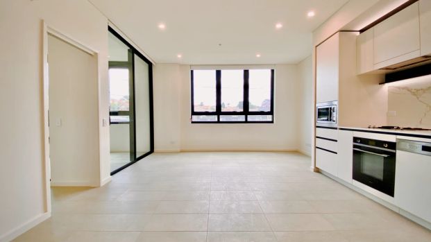 1Bedrooms, 1Bathrooms - Photo 1