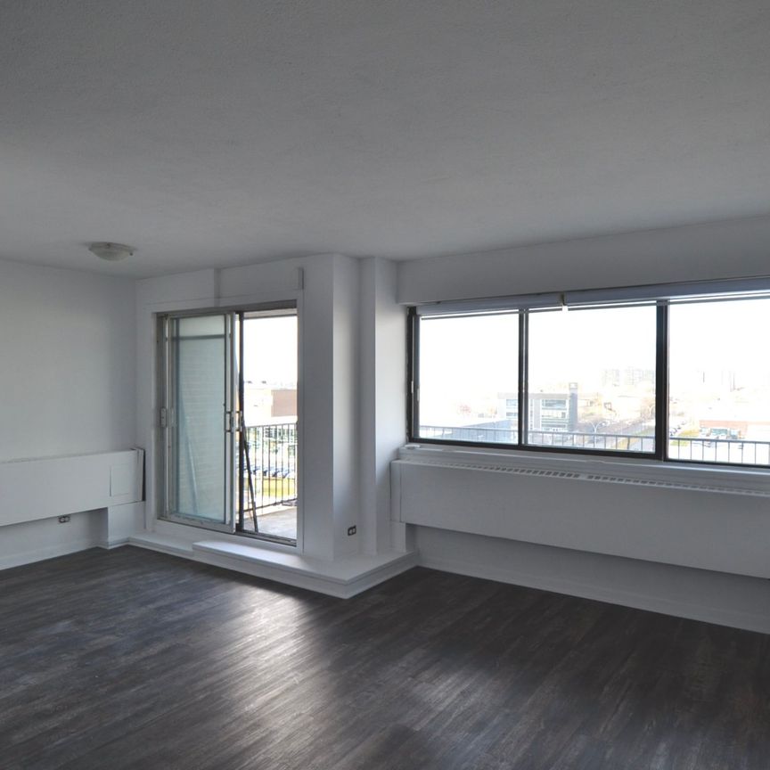 Condo for rent, Mont-Royal - Photo 1