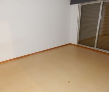 Location Appartement 2 pièces 53m² ILLKIRCH GRAFFENSTADEN 67400 - Photo 3