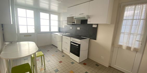 Location Appartement 1 pièce 31m² - Photo 3