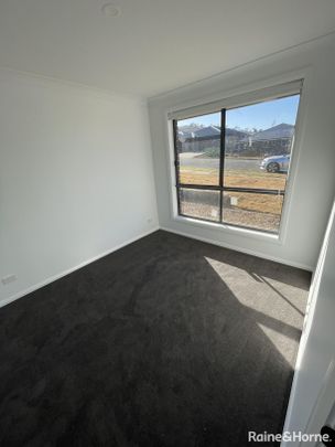 4 Bedroom North Tamworth Duplex - Photo 1