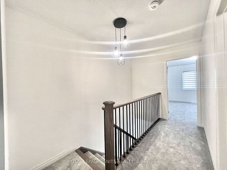 For Lease - 25 King George Way, Clarington, Ontario - Photo 4