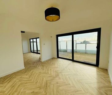 Trevenner Square, Marazion, TR17 - Photo 3