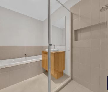 “NEAR NEW STUNNING 4 BEDROOM HOME FOR RENT IN WERRIBEE CLOSE TO SCH... - Photo 1