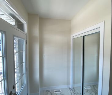 For Lease - 28 Rudder Road, Welland, Ontario - Photo 1