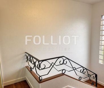 A LOUER - 10 min de VIRE - SOURDEVAL - T4 de 112 m2 avec terrasse e... - Photo 1