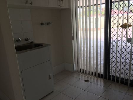 Spacious Family Home in a Prime Location! - Photo 4
