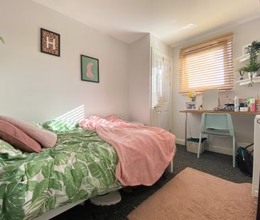 Lowther Road, Cathays - Photo 2