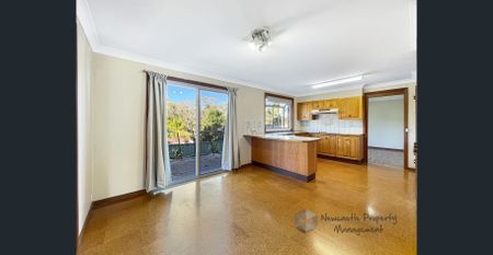 Great family home in an ideal location! - Photo 4