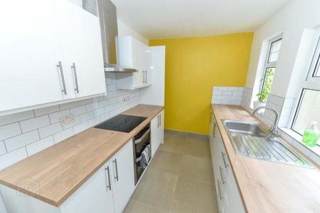 2 Willowholme Street, Belfast, BT6 8NW - Photo 3
