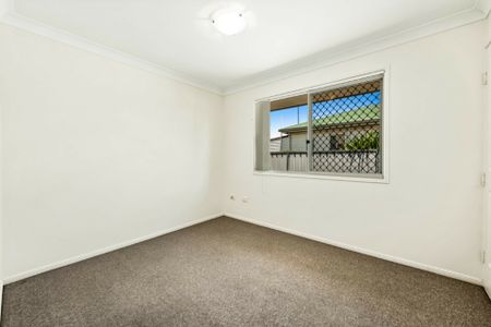 2/4A Blake Street, WILSONTON - Photo 4