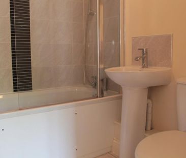 1 bedroom terraced house to rent - Photo 5