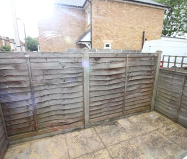 1 bedroom maisonette to rent - Photo 3