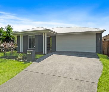 Spacious Modern Family Home in the Heart of Yarrabilba - Photo 6