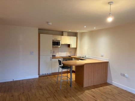 2 bedroom apartment to rent - Photo 5