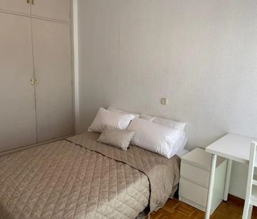 Calle de Marcelo Usera, Madrid, Community of Madrid 28026 - Photo 2