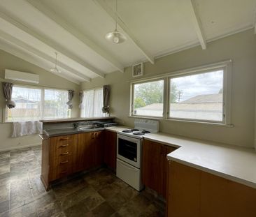 Three Bedroom Home - Photo 1