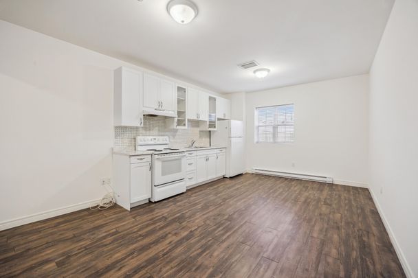 For Lease - 38 Walton Street Unit# 202, Port Hope, Ontario - Photo 1